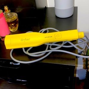 Brand new, never used Drybar crimper *discontinued*